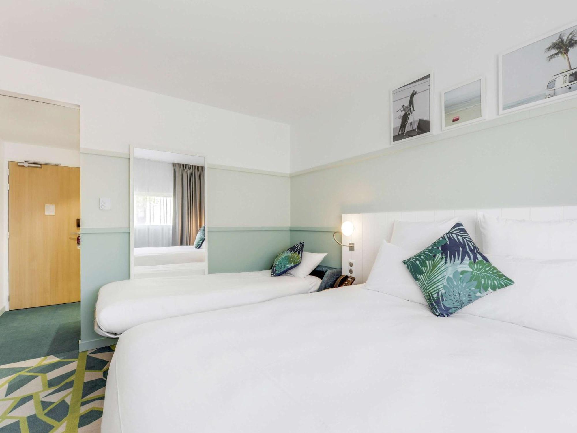 Mercure Paris Orly Airport Екстериор снимка
